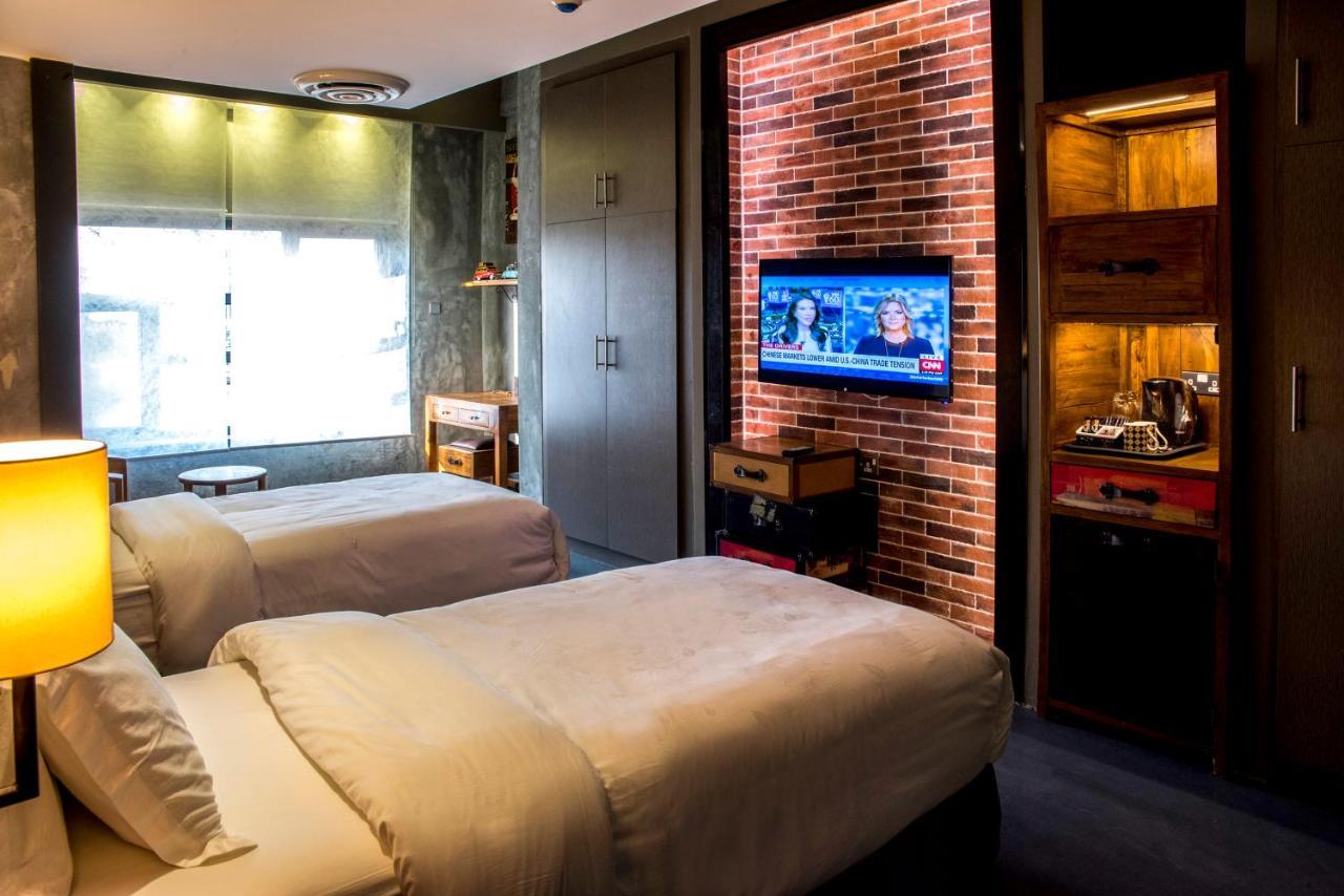 Flowery Holiday Suites Koeweit Buitenkant foto