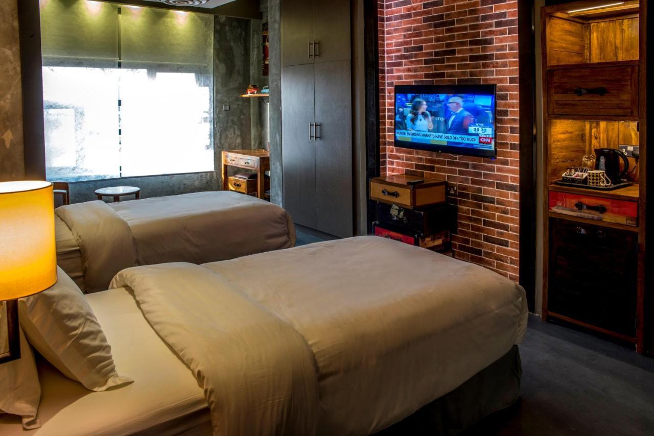 Flowery Holiday Suites Koeweit Buitenkant foto